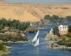   (River Nile)