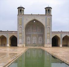  -- (Masjid-e Vakil), 